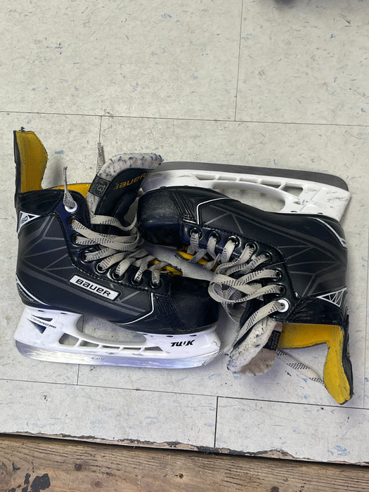 Used Bauer Supreme s160 Size 13 Youth Skates