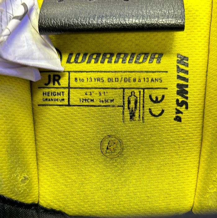 Used Warrior Ritual X2 Junior Knee Guards