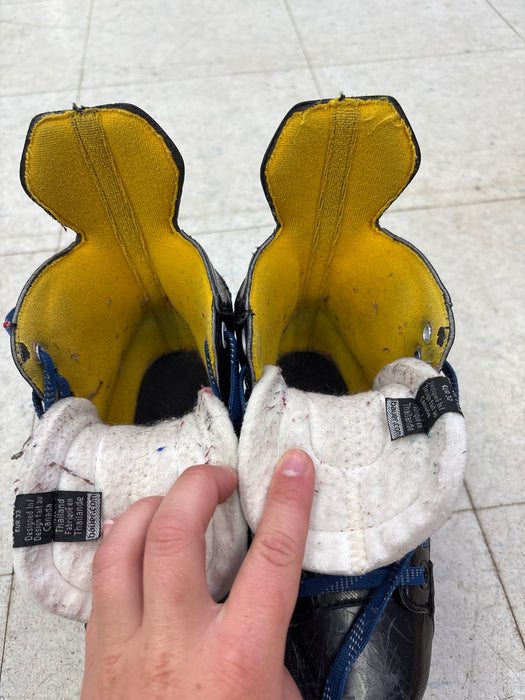 Used Bauer Supreme S160 Y13.0 Skates