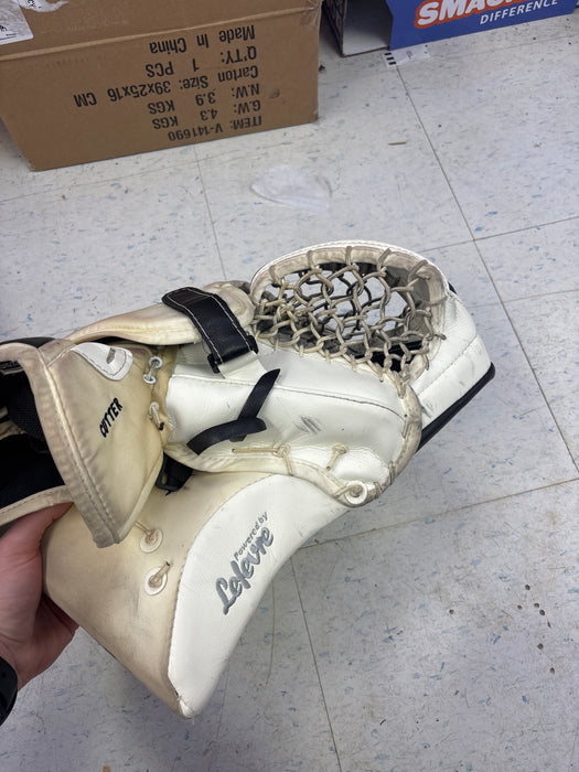 Used Reebok Premier XLT Senior Catcher and Blocker Set