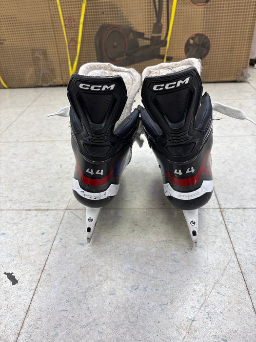 Used CCM JetSpeed FT680 Size 5.5 Regular Skates