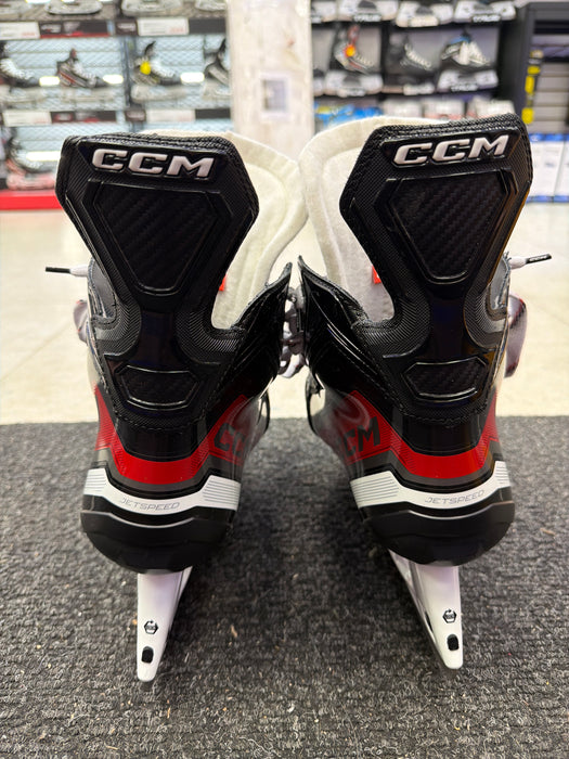 Used CCM JetSpeed FT670 Size 8.5EE Skates