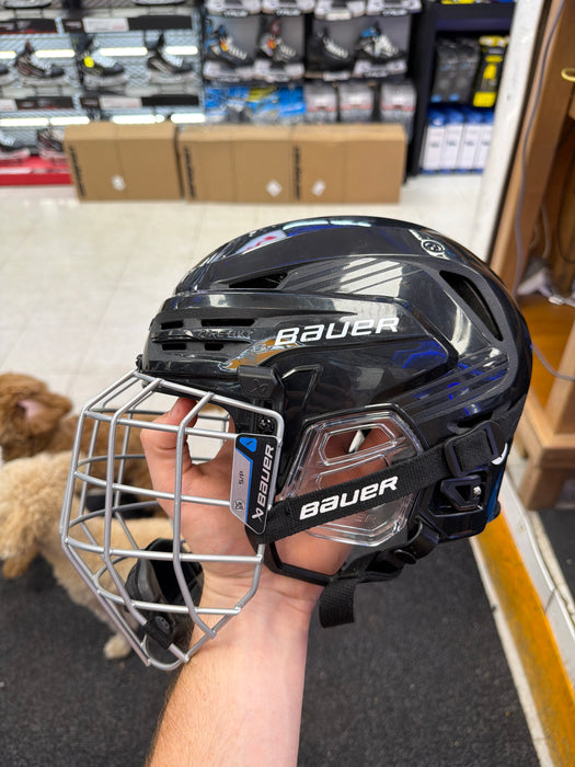 Demo Bauer Re-Akt 85 Senior Small Helmet