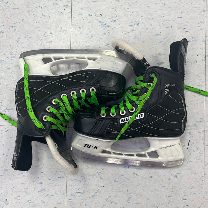 Used Bauer Nexus 22 Size 2 Player Skates