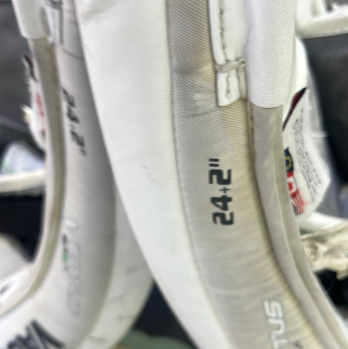 Used Vaughn Ventus SLR2 24+2 Goal Pads