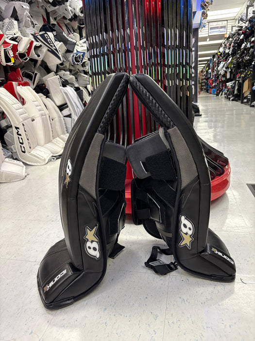 Demo Brian's Iconik X 29+1" Junior Leg Pads