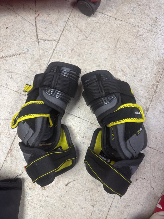 Used CCM Tacks AS 580 Elbow Pads Size Senior Small