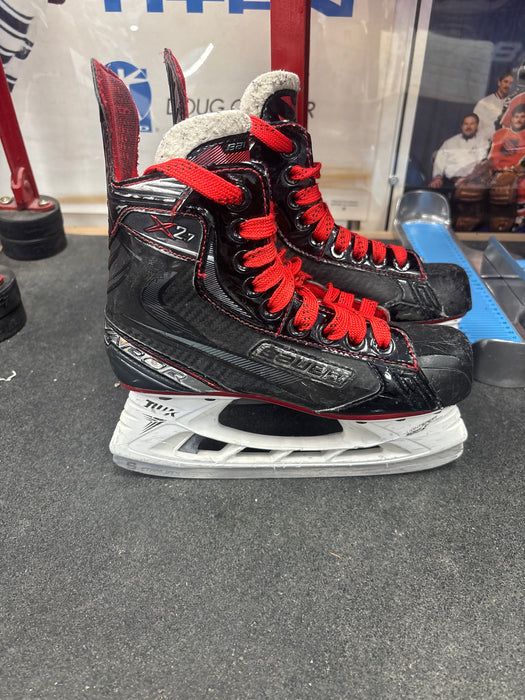 Used Bauer Vapor X2.7 Skates Size 2