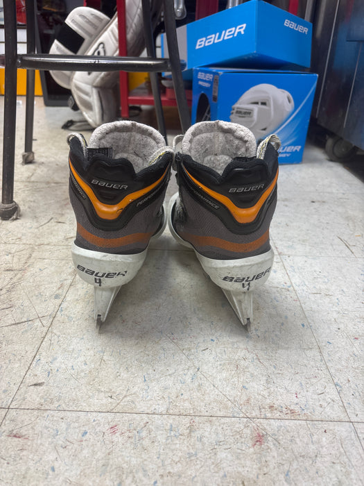 Used Bauer Performance Goal Skates Size 4.0D