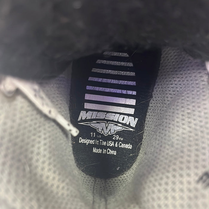 Used Mission Pure S200 Size 11 Youth Player Skates