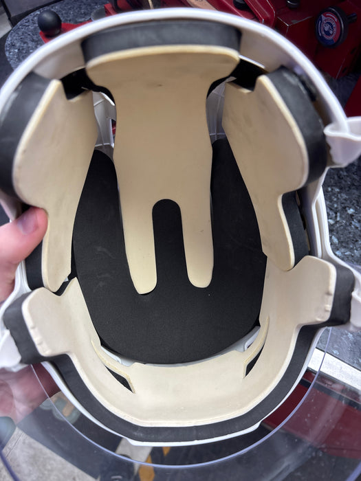 Used CCM V08 Senior Medium Helmet