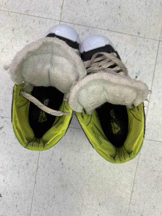 Used Graf Ultra G9035 7.5D Goalie Skates