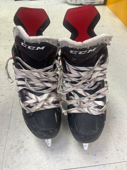 Used CCM JetSpeed FT460 Size 4 Skates