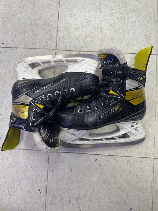 Used Bauer Supreme 3S Skates Size 2.5EE