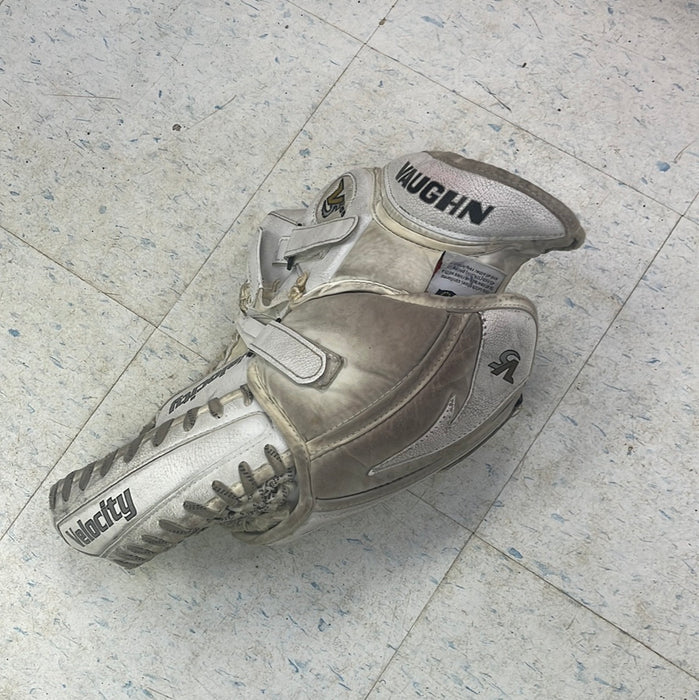 Used Vaughn Velocity V5 Senior Catcher