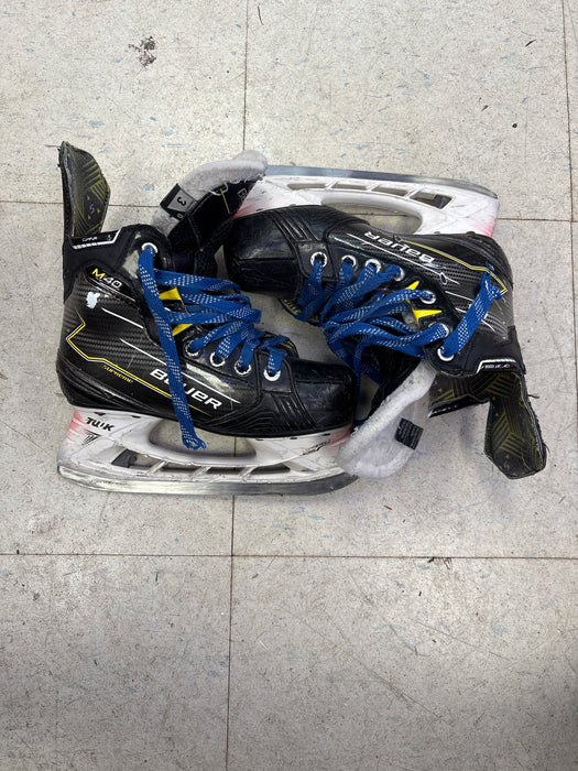 Used Bauer Supreme M40 Size 3.0 D Skate