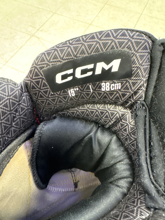 Used CCM Custom Team Gloves 15" Senior
