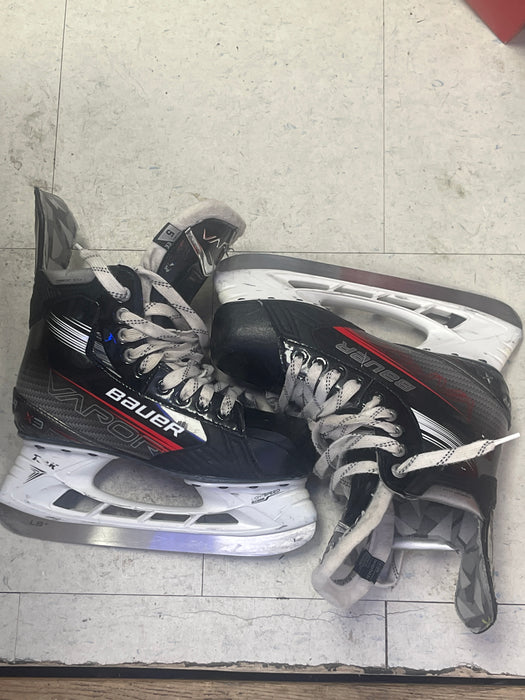 Used Bauer Vapor X3 Size 5EE Skates