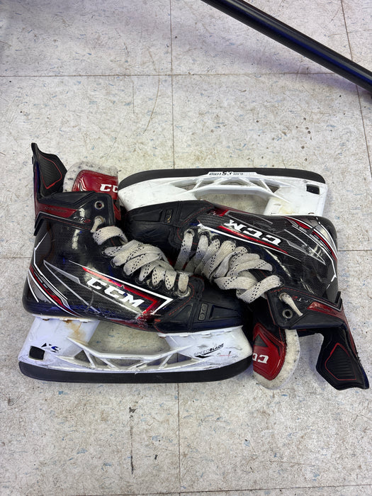 Used CCM JetSpeed FT2 Size 8.5D Senior Skates