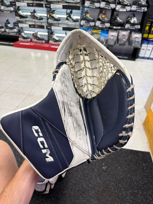 Used CCM Axis 2.9 Intermediate Catcher and Blocker Set
