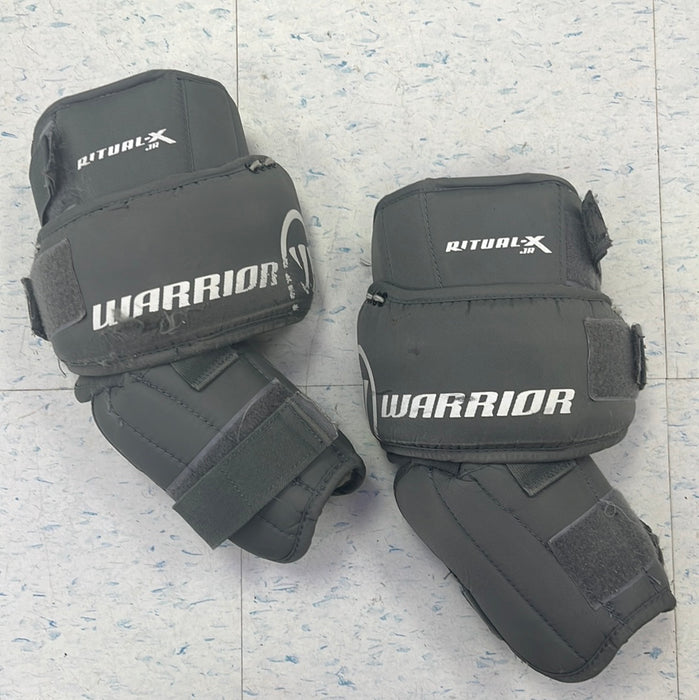 Used Warrior Ritual-X Junior Knee Pads