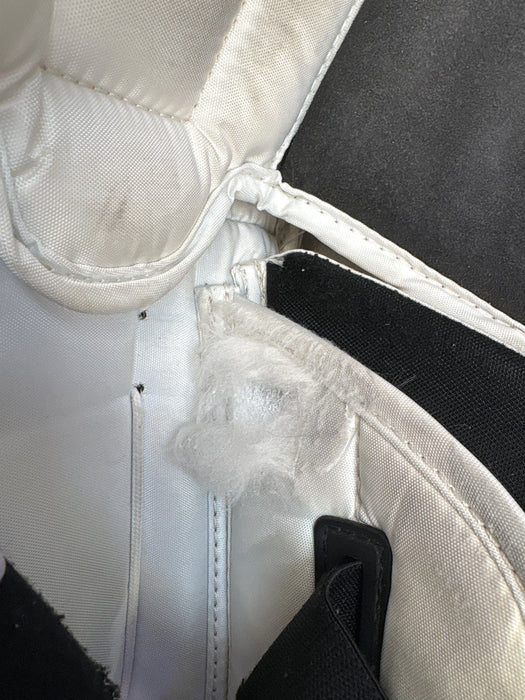 Used Bauer Supreme S27 Junior Small Leg Pads