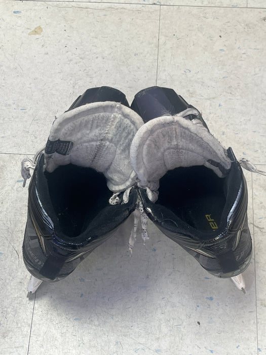 Used Bauer Supreme S27 Size 8 Goal Skates