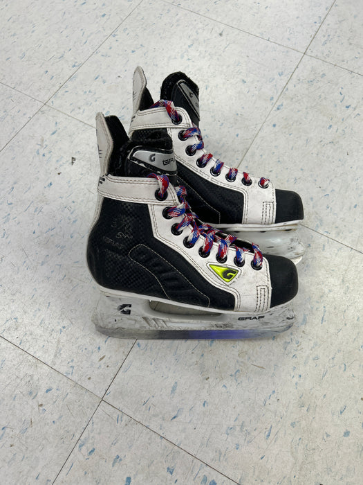 Used Graf Supra 370 Youth Player Skates