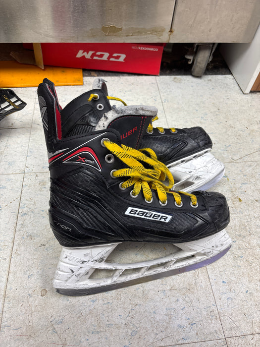 Used Bauer Vapor x250 Size 6.0R Skates