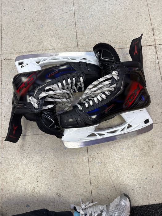 Used CCM Jetspeed FT880 Senior 11.0 R Skate