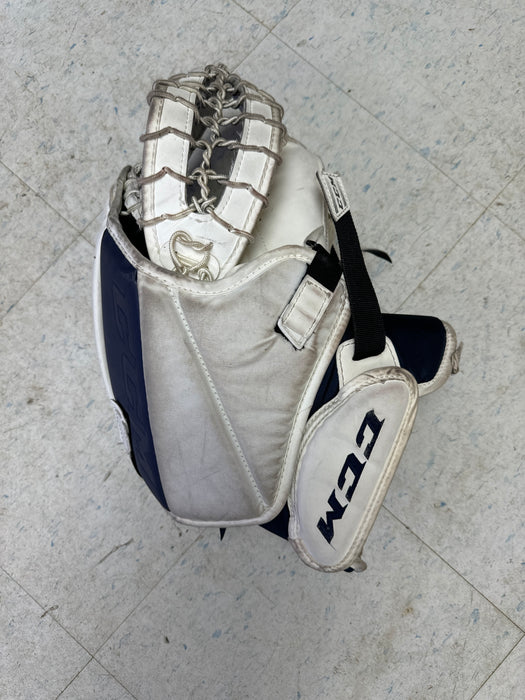 Used CCM Eflex 5.9 Intermediate Catcher