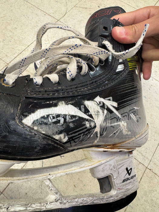 Used Bauer Hyperlite2 Skates 8.5 Fit 3 *As-Is*