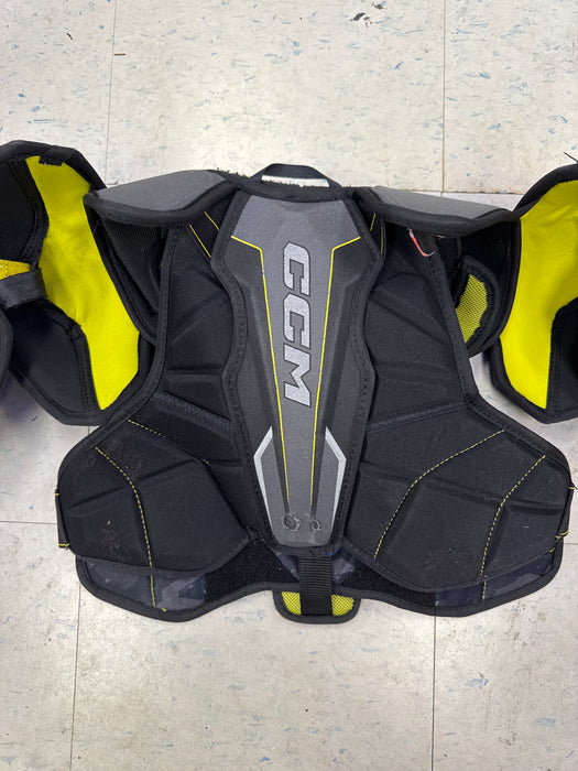 Used CCM AS 580 Senior Small Shoulder Pads