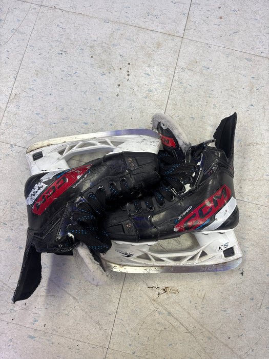 Used CCM JetSpeed FT670 Size 2.0 Regular Skates