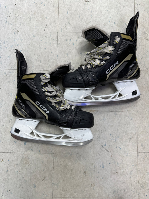 Used CCM Tacks AS570 6.5D Player Skates
