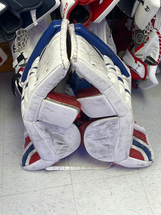 Used CCM E4.5 28+1 Goal Pads