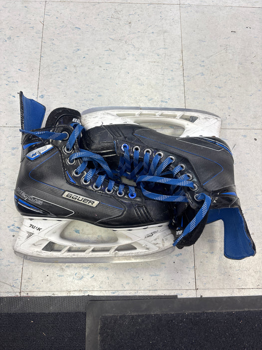 Used Bauer Nexus N2700 Size 6.0EE Skates