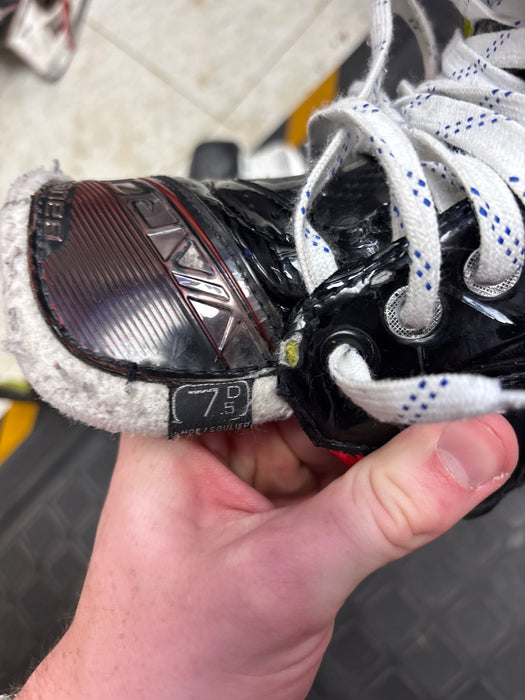 Used Bauer Vapor x2.9 Senior 7.5D Skates