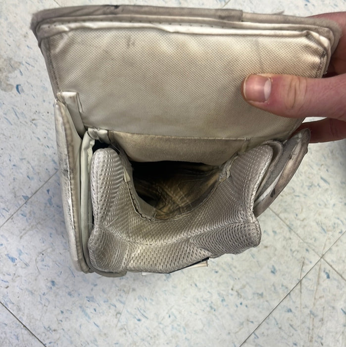 Used Bauer Reactor 5000 Junior Blocker