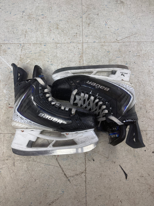 Used Bauer Vapor Flylite Skates Size 4 Fit 2