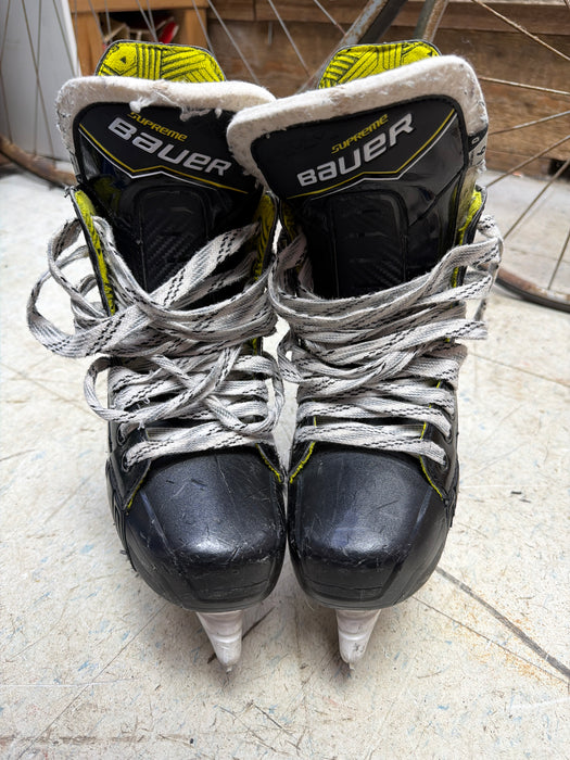 Used Bauer Supreme M30 Size 6.0D Skates