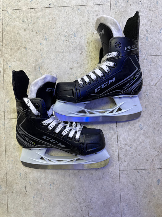 Used CCM Ribcore XT 13Y Player Skates
