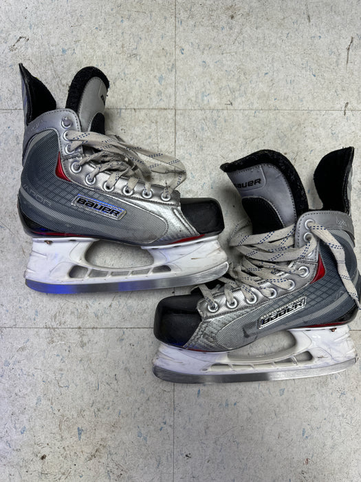 Used Bauer Vapor X:30 4.5EE Player Skates