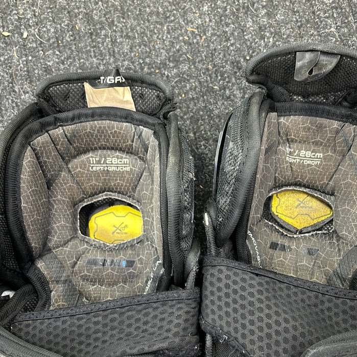 Used Bauer Supreme 2S Pro 11” Shin Pads
