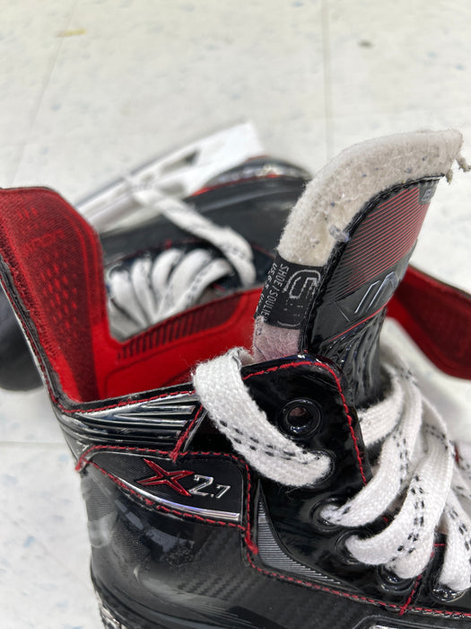 Used Bauer Vapor X2.7 Intermediate Player Skates