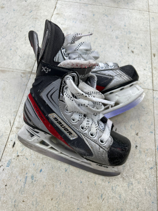 Used Bauer Vapor X3.0 Youth Player Skates
