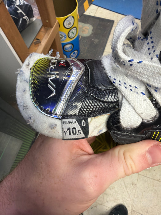 Used Bauer Vapor x4 Youth 10.5D Skates