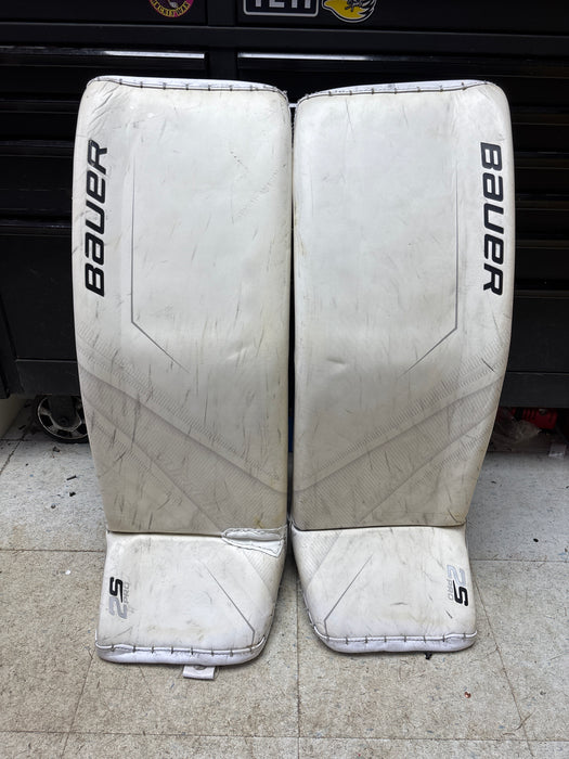 Used Bauer Supreme 2s Pro Senior Medium (34+) Goal Pads