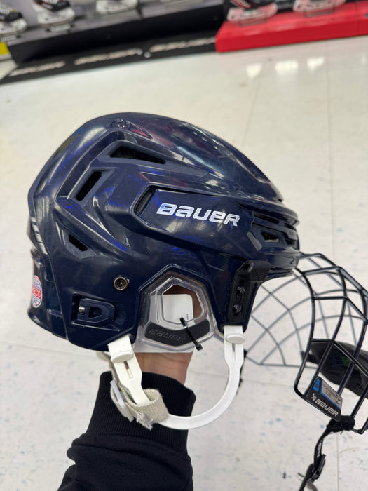 Used Bauer Re-Akt 150 Helmet Medium w/ Oreo Cage