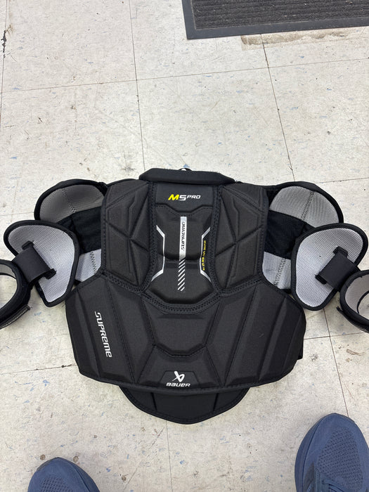 Demo Bauer Supreme M5 Pro Intermediate Medium Shoulder Pads